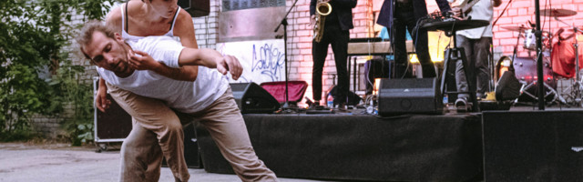 Счастливая случайность: как импровизация танцоров вдохновила Estrada Orchestra на альбом “Playground”