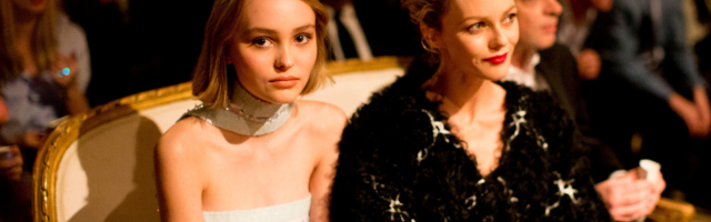 Как две капли: Лили-Роуз Депп носит платья мамы