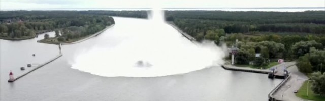 ВИДЕО | В Польше взорвалась ”бомба-землетрясение” времен Второй мировой