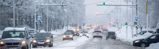 Галерея и блог ⟩ Эстонию накрыл мощный снегопад: дорожные условия по-прежнему сложные