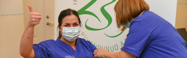 С понедельника на вакцинацию ожидаются все люди в возрасте 50+