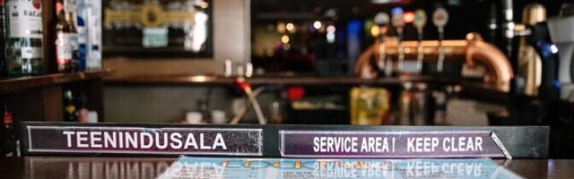 Министерство отказалось от плана разрешить 16-летним подносить алкоголь и готовить коктейли