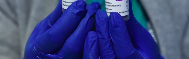 Финляндия возобновляет вакцинацию препаратом AstraZeneca