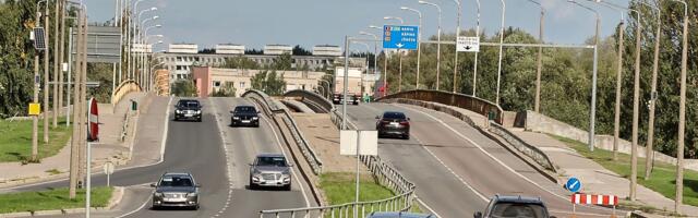 В воскресенье на мосту Sõpruse введут серьёзные ограничения движения