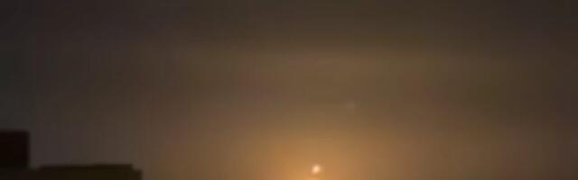 Порт Усть-Луга подвергся очередной атаке украинских беспилотников. Взрывы были видны из Нарвы