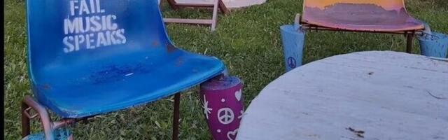 В финском Оулу экспонаты современного искусства отправили на свалку, посчитав их мусором