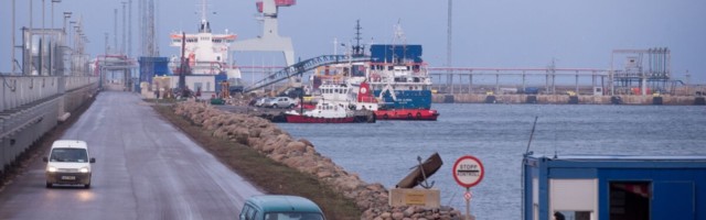 В порту Силламяэ произошла утечка топлива