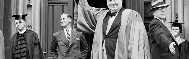 Говорил ли Черчилль: „Ложь успевает обойти полмира, пока правда надевает штаны“?