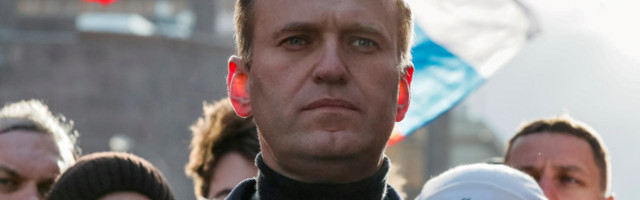 Навальный поднялся на четвертое место в списке публичных персон, которым доверяют россияне
