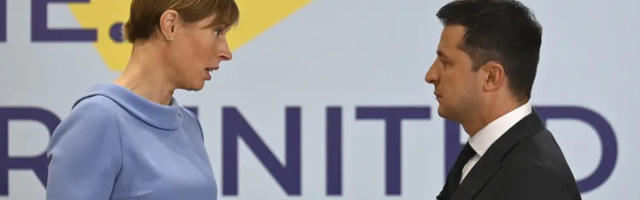 Владимир Зеленский вручил Керсти Кальюлайд государственную награду