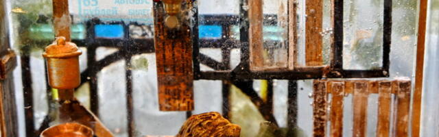 Художники Аншон-Тянав и Страхов проводят совместную выставку в Таллинне