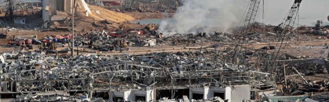 Мощный взрыв в Бейруте: власти заявили, что виновата селитра
