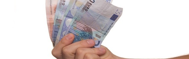 С 1 апреля повысилась дневная ставка пособия на трудоспособность