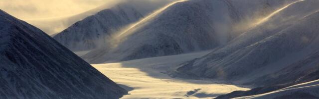 Объявленную погибшей альпинистку бросили на вершине — семья получила страшное известие