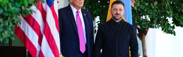 СМИ: Трамп отказал Зеленскому в поставках ракет "Томагавк"