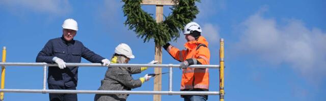 ФОТО | Строители спортивного центра на Аккекюла отметили праздник стропил (дополняется)