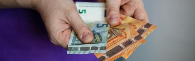 Молодежь оптимистична, а вот старшее поколение ждет ухудшения своего финансового положения