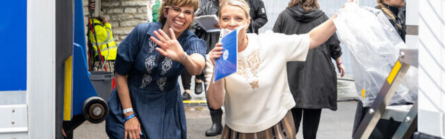 ФОТО: сотрудники ERR освещают Праздник песни и танца