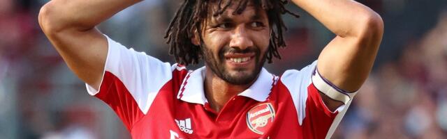 Футбольная звезда шокировала супругу, взяв вторую жену