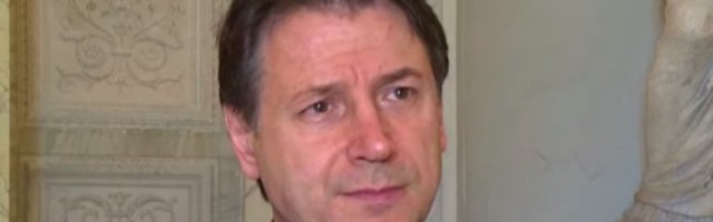 Премьер-министр Италии подал в отставку