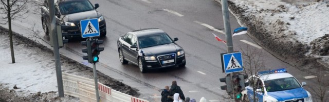 ФОТО | Бывший служебный автомобиль Тоомаса Хендрика Ильвеса выставлен на продажу