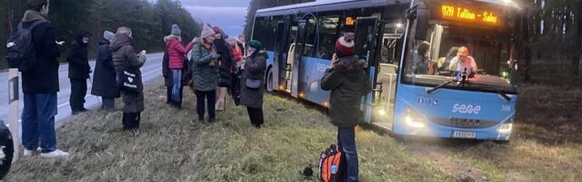 ФОТО | ЧП под Таллинном: водитель маршрутного автобуса потерял сознание и выехал через встречную полосу с трассы