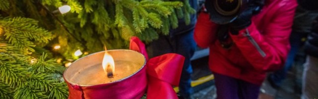 В Старом городе оживут рождественские окна и будет зажжена свеча первого Адвента