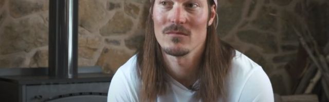 Двукратный чемпион мира по сноуборду утонул в океане