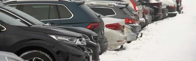 Налоговый департамент начал рассылать уведомления об уплате автоналога