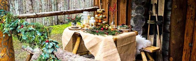 ФОТО: смотрите как украсили Деревню викингов (которая, к слову, сейчас открыта для посещения)