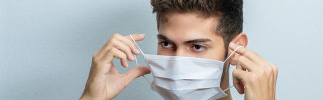 Со среды обязательность ношения масок заменяется рекомендацией