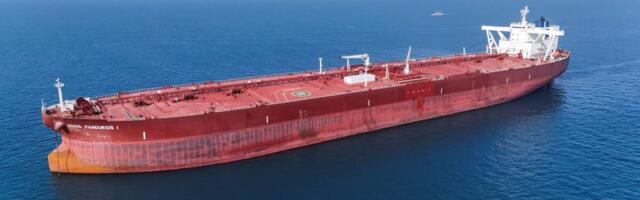 Иран вновь закрыл Ормузский пролив