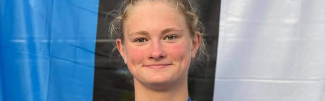 Энели Ефимова из Силламяэ выиграла бронзовую медаль на ЧЕ по плаванию