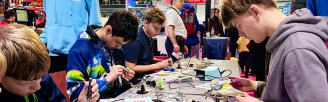 Таллинн обещает смягчить рост цен на образование по интересам