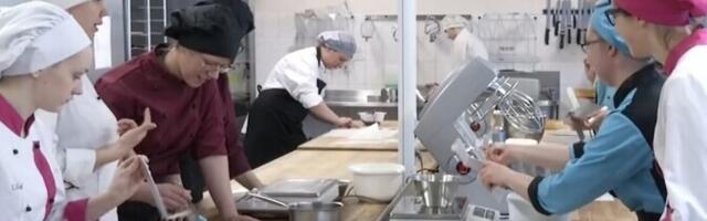 Мест в профтехах станет меньше, повторно обучающиеся начнут платить