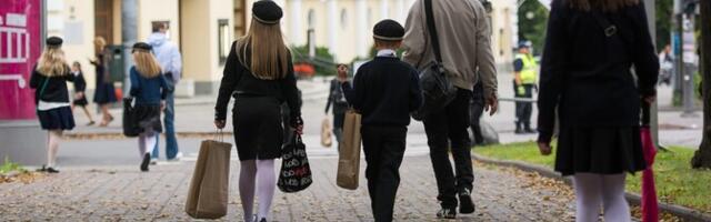 Минобр считает вступительные тесты в школах негативным явлением, но пока не спешит их запрещать