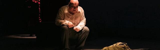 В феврале в ЦК Mere состоится премьера спектакля «Кремулятор» с Максимом Сухановым