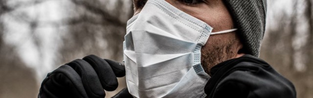 TLT: ношение защитной маски в общественном транспорте должно стать нормой