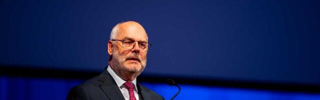 Алар Карис провозгласил изменение Конституции ЭР