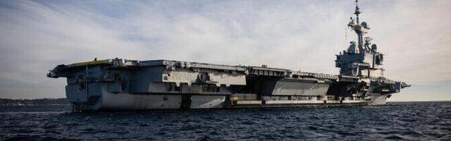 Макрон подтвердил планы строительства нового авианосца