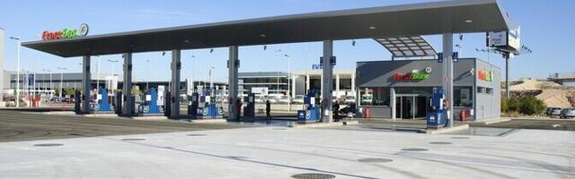 Цены на автомобильное топливо в Германии растут второй день подряд