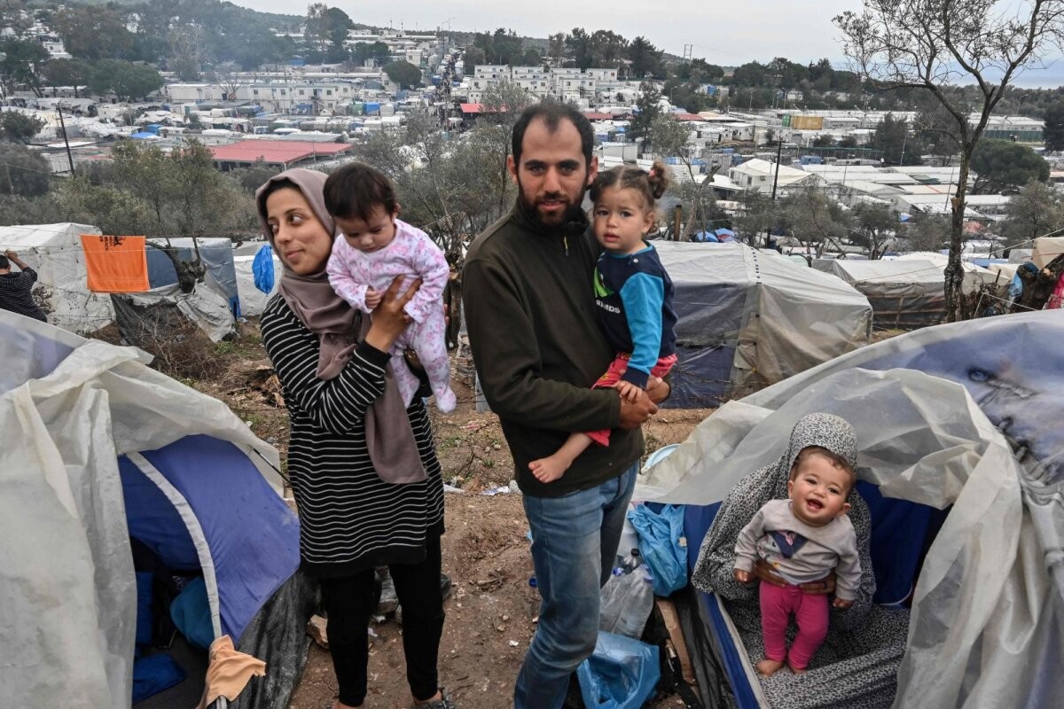Подешевеет ли турция. Беженцы Марокко в Испанию. Брюссель беженцы.