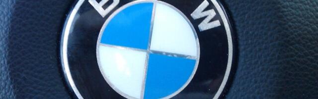 В Харьюмаа водитель BMW сбил пешехода и скрылся с места ДТП