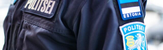 Пьяный мужчина ударил ногой полицейского