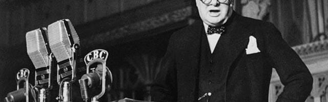 Говорил ли Черчилль: „Мужество – это то, что заставляет встать и говорить; мужество также – это то, что заставляет сесть и слушать“?