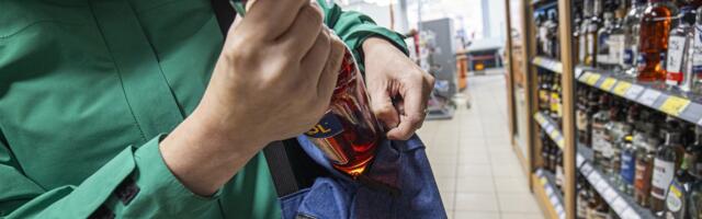 Суд приговорил систематического магазинного вора к трем годам лишения свободы