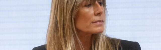 Жене премьер-министра Испании предъявили обвинение в коррупции