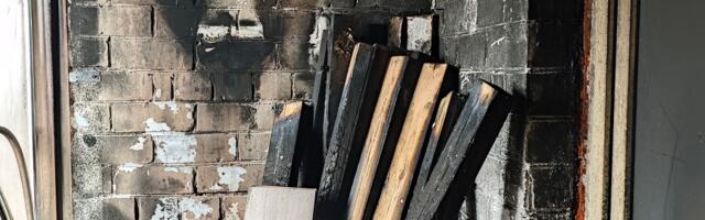 Пожар на балконе в Нарве: спасены хомяк и испуганный кот