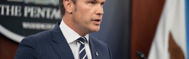 Военный министр США обещает особые льготы странам Балтии и другим „образцовым союзникам“