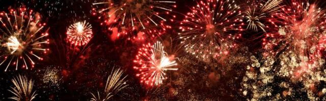 В Риге запретили использовать пиротехнику в ночное время
